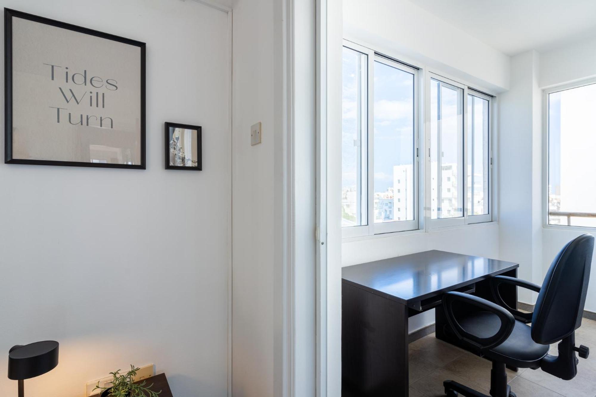 Jayde 2-Bedroom Apartment In Ларнака Екстер'єр фото