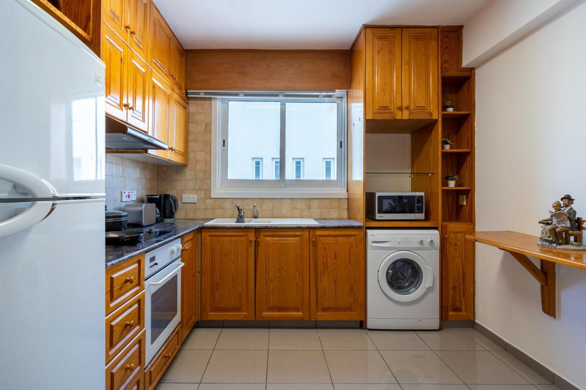 Jayde 2-Bedroom Apartment In Ларнака Екстер'єр фото